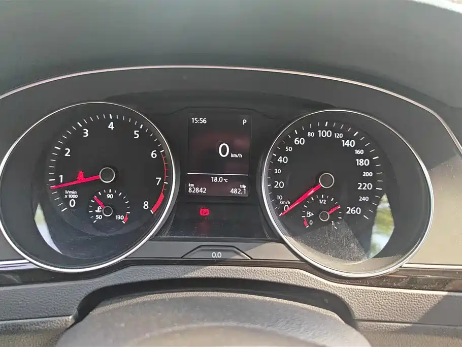 Volkswagen Magotan 2018 380TSI DSG Luxury фото 14