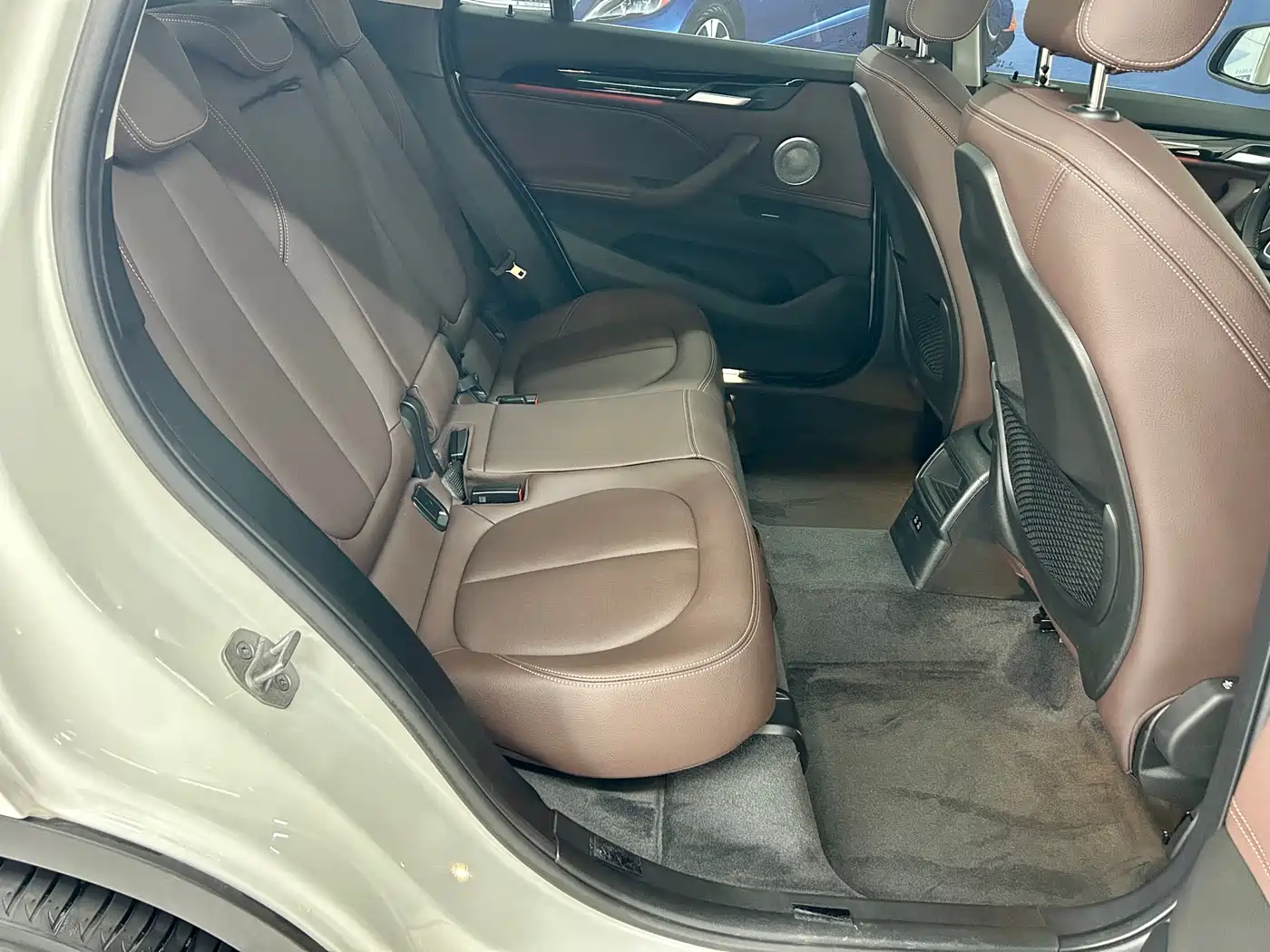 BMW X1 2022 sDrive20Li Fashion фото 11