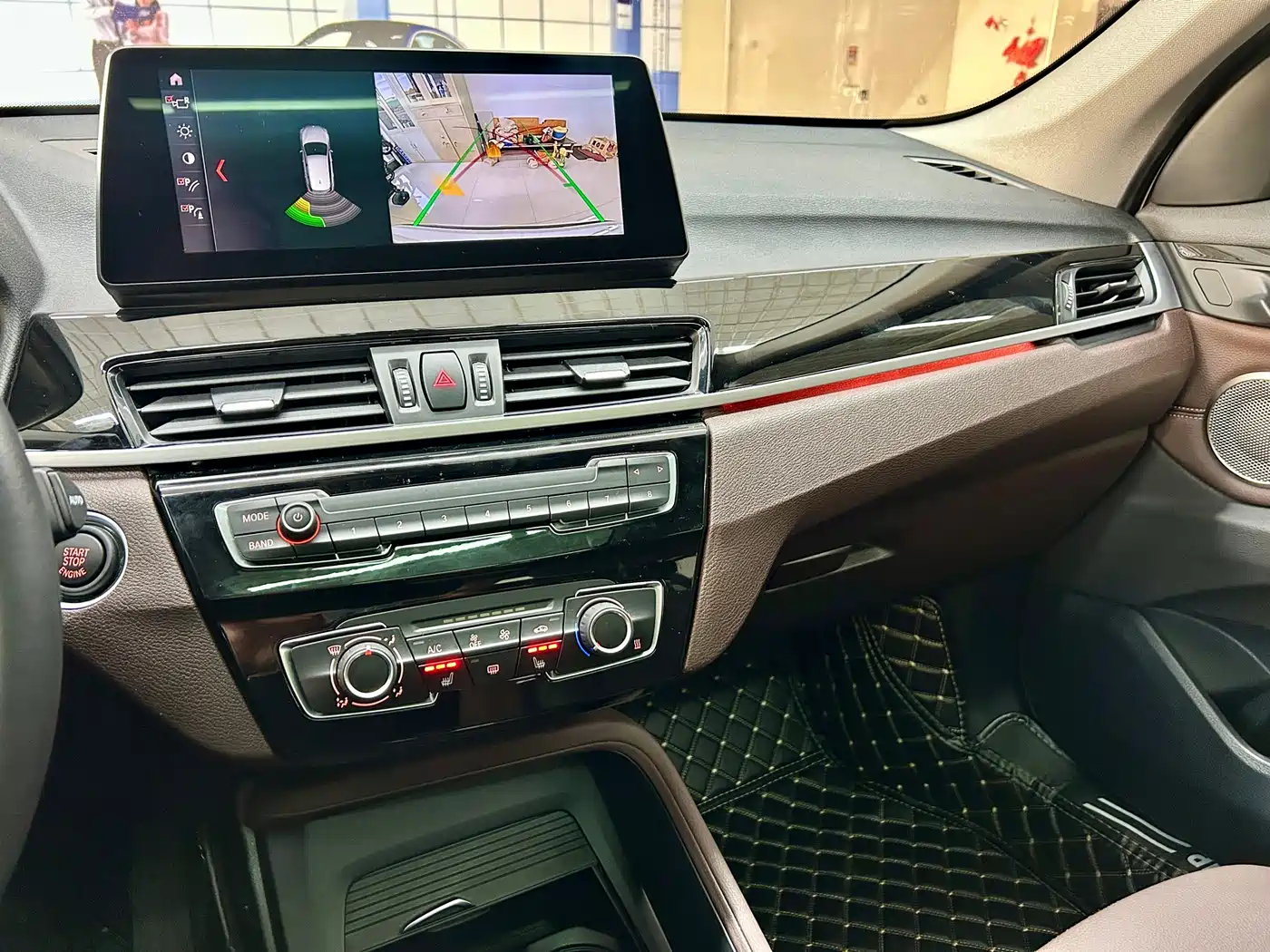 BMW X1 2022 sDrive20Li Fashion фото 17