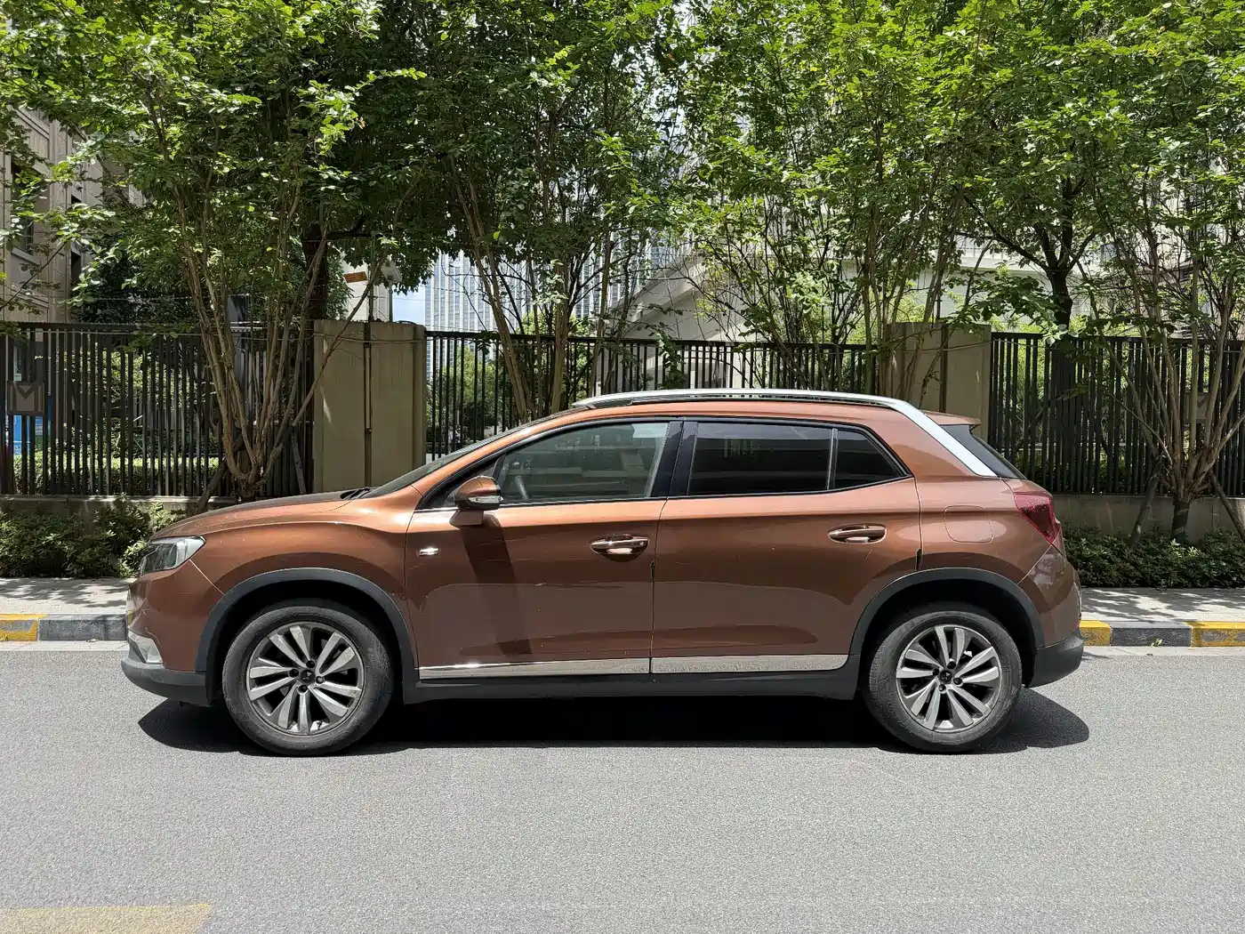 DS 6 2015 2014 1.6T Luxury Edition THP160