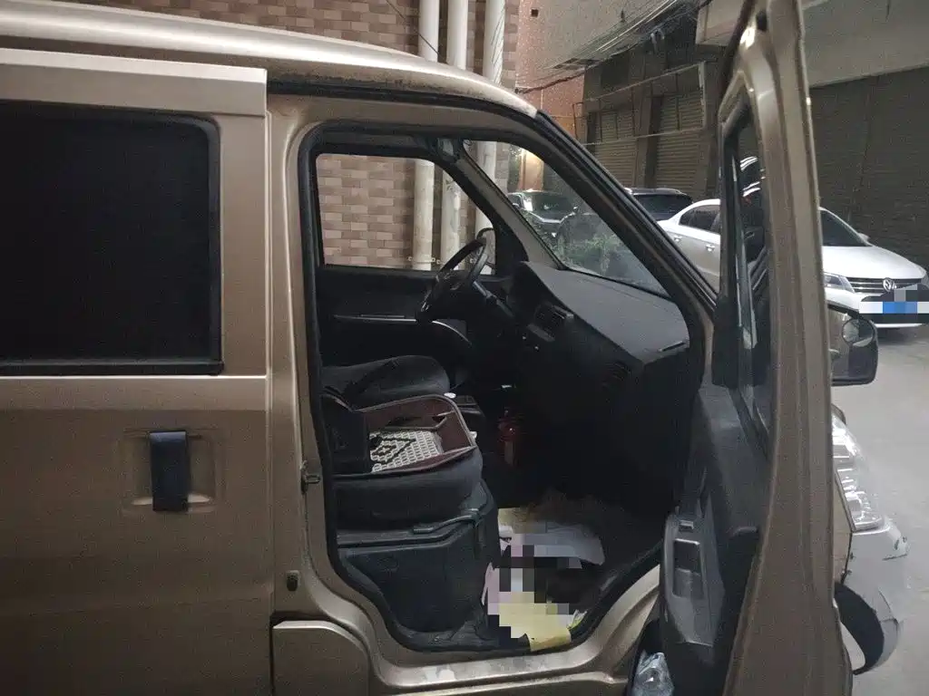 Wuling Motors Wuling Rongguang EV 2022 2022 Basic Passenger Vehicle EVE Battery