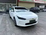 Фото 4 - Geely Geometry A