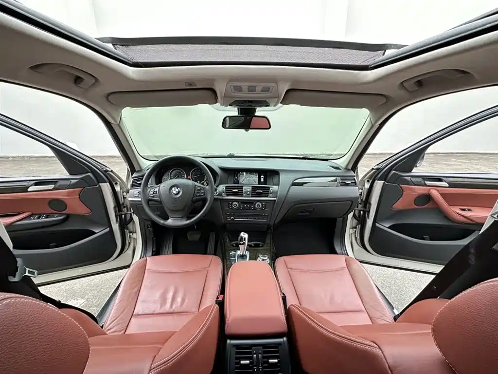 BMW X3 (Import) 2013 Facelift xDrive20i Luxury фото 20