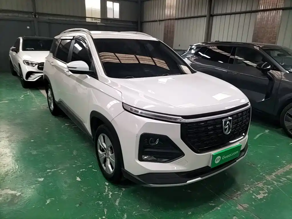 Baojun 530 2019 2020 1.5T CVT Luxury Connect 7-seater