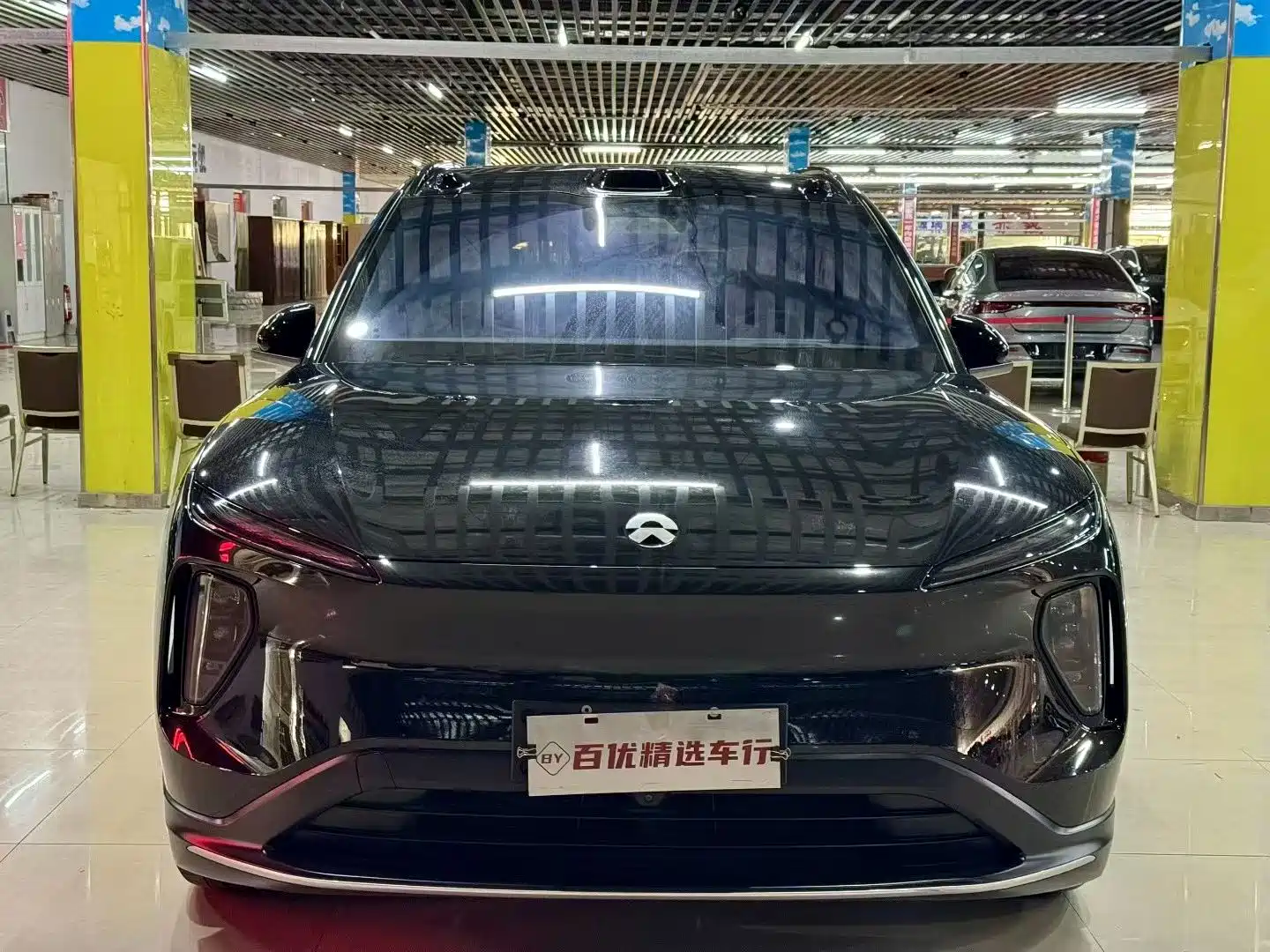 Фото 2 - NIO ES6