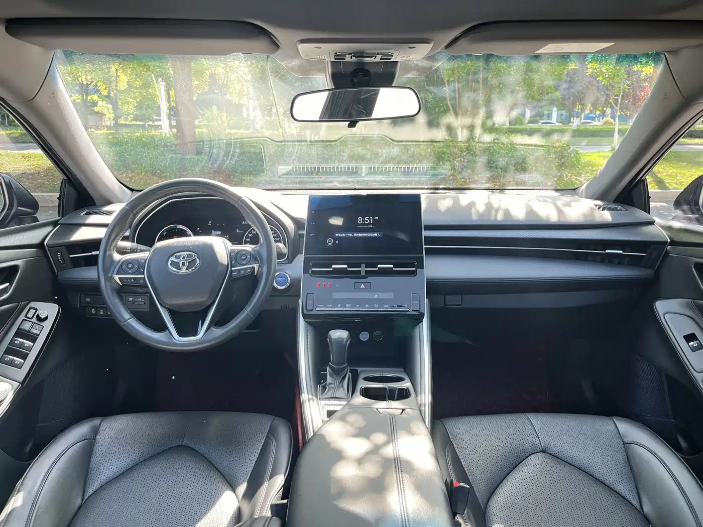Toyota Avalon 2023 Hybrid 2.5L Luxury Edition фото 7