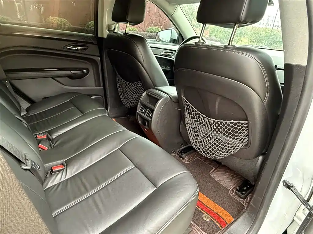Cadillac SRX 2015 3.0L Comfort фото 13