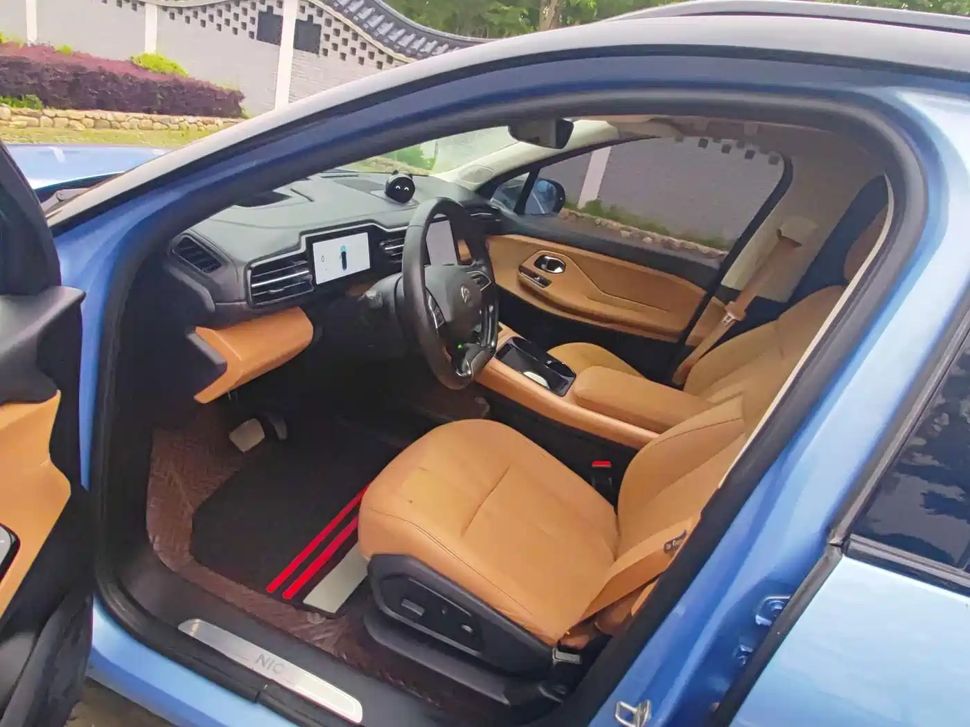 NIO ES8 2018 2018 355KM Base Model 7-Seater Version