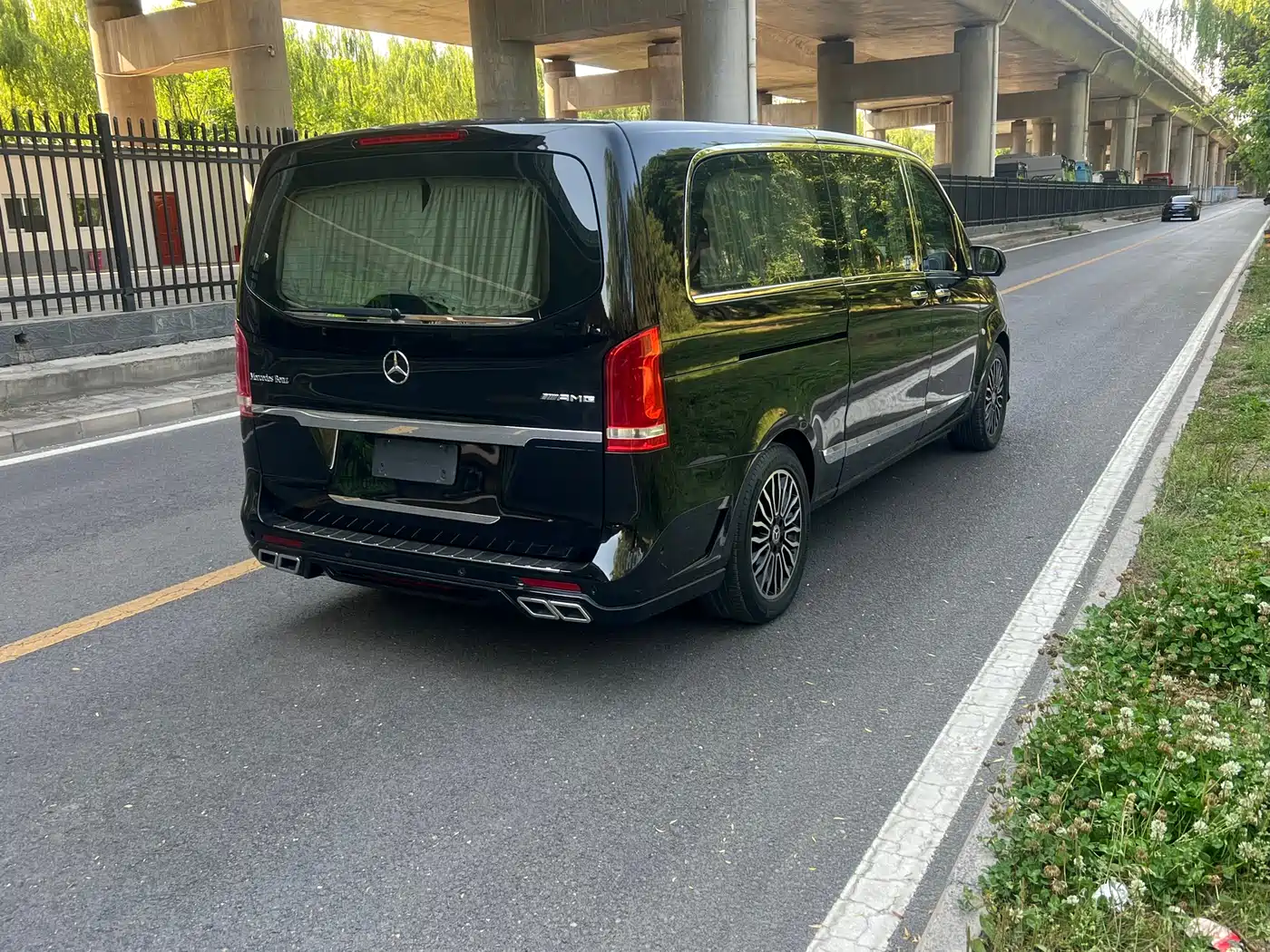 Mercedes-Benz Vito 2018 2.0T Business Edition China VI фото 9