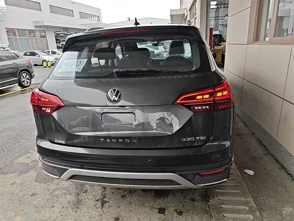 Volkswagen Tayron 2021 330TSI 2WD 3rd Anniversary Limited Edition фото 6