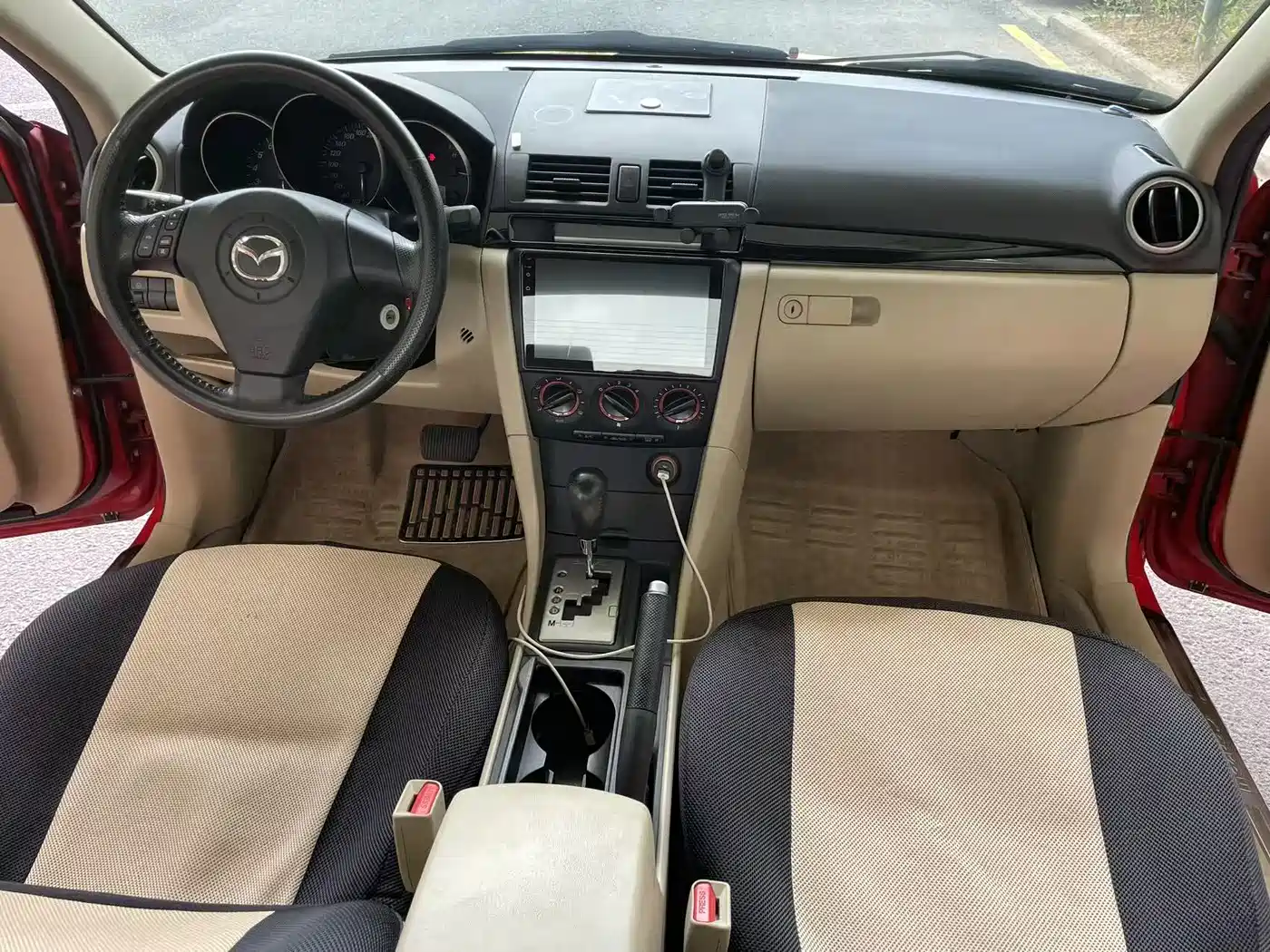Фото 6 - Mazda 3