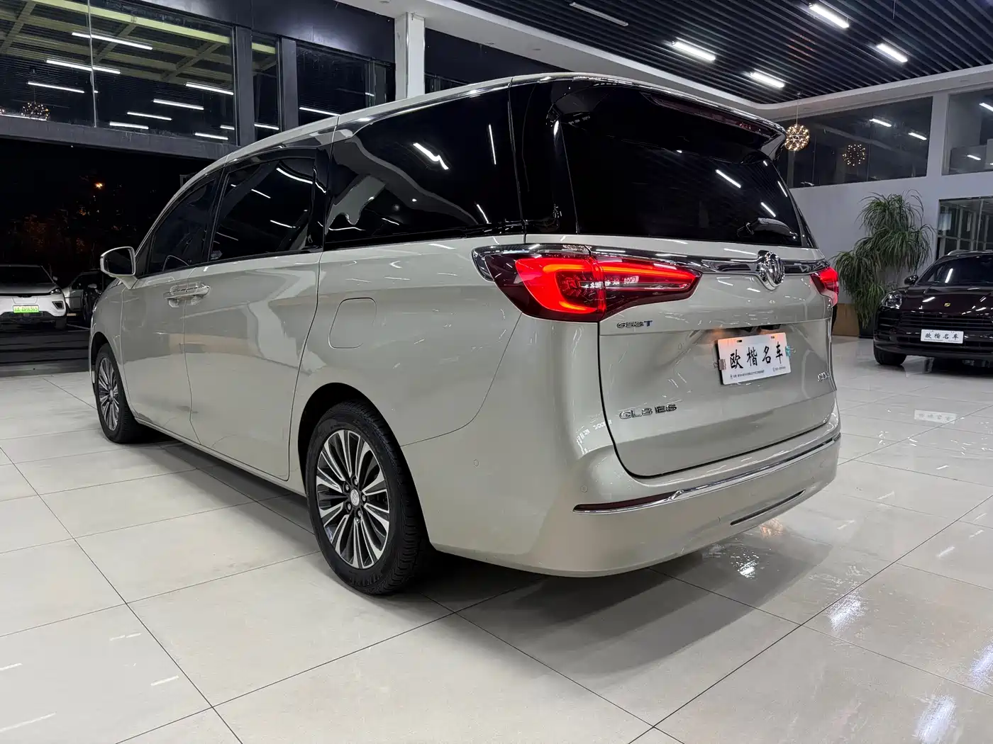 BUICK GL8