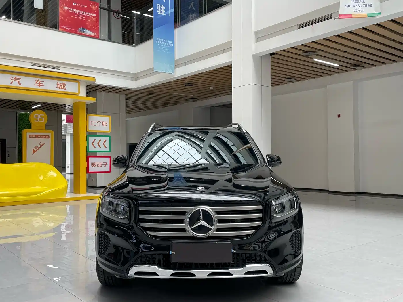 Mercedes-Benz GLB 2024 Facelift GLB 220 Dynamic фото 2