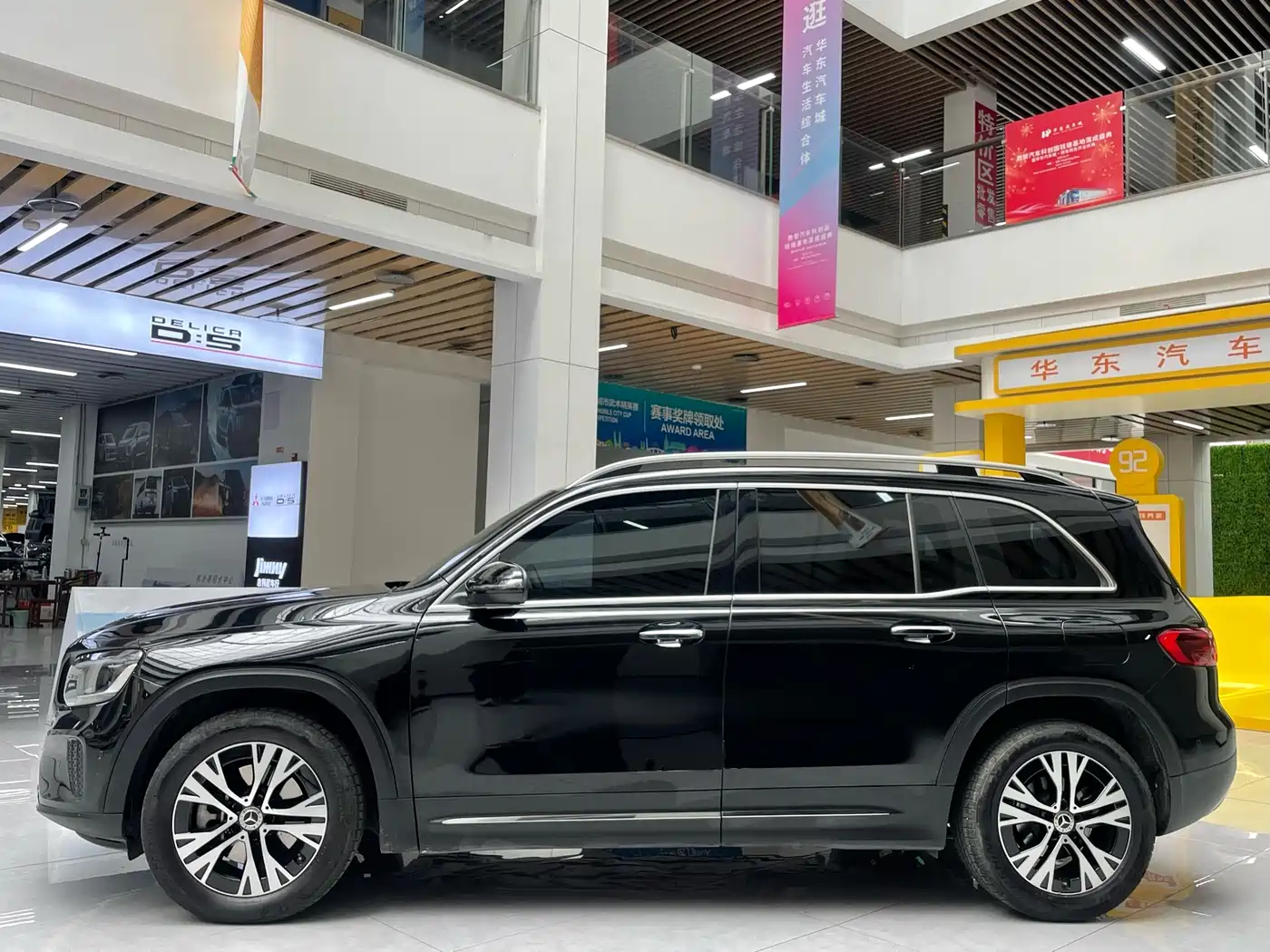 Mercedes-Benz GLB 2024 Facelift GLB 220 Dynamic фото 5