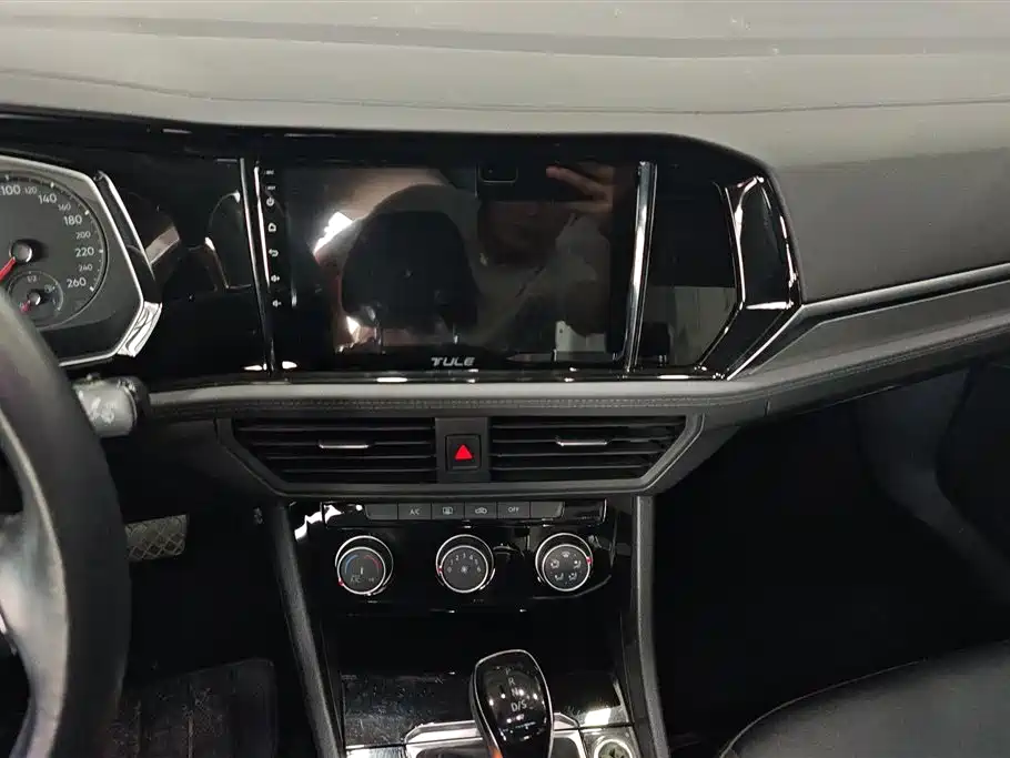 Volkswagen Sagitar 2019 280TSI DSG Comfort China V фото 13