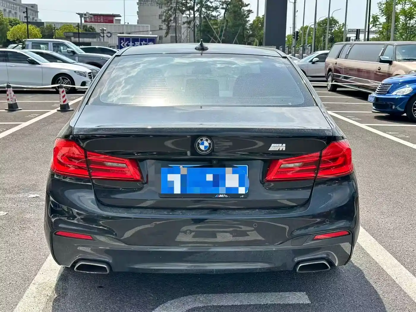 BMW 5 Series 2018 525Li M Sport Package фото 9