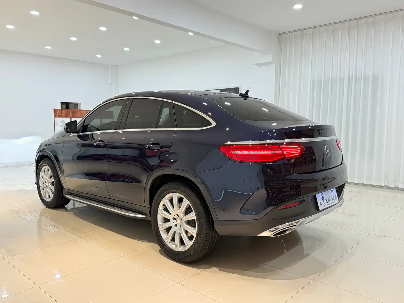 Mercedes-Benz GLE Coupe 2015 GLE 320 4MATIC Coupe SUV фото 7