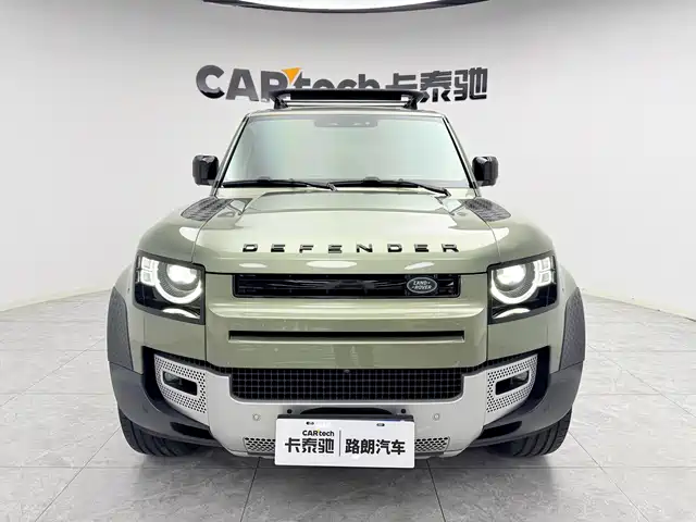 Land Rover Defender 2020