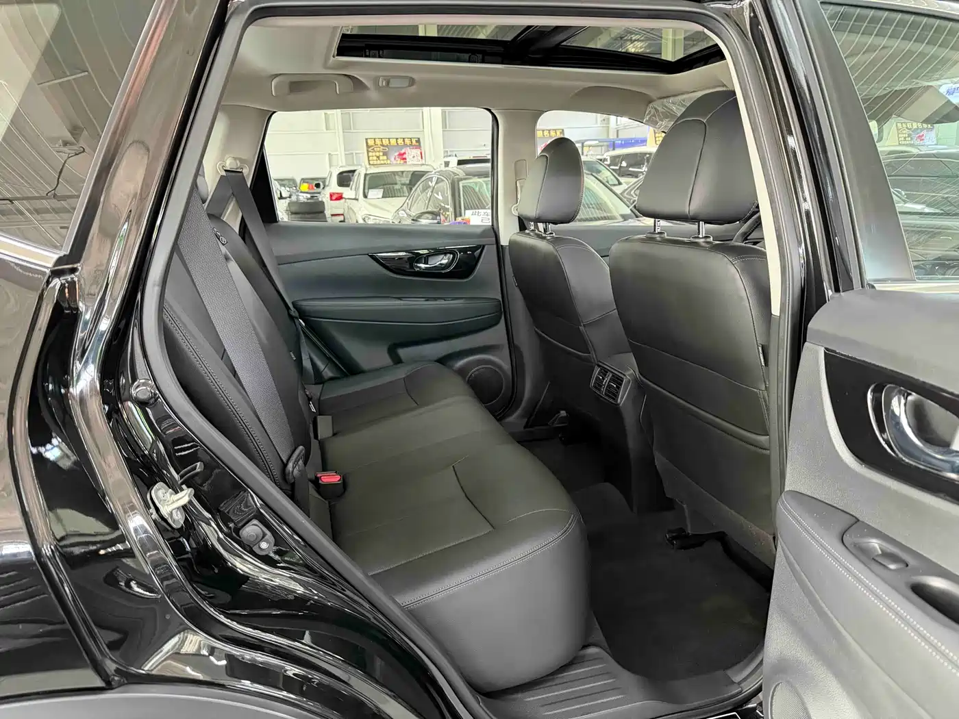 NISSAN QIJUN
