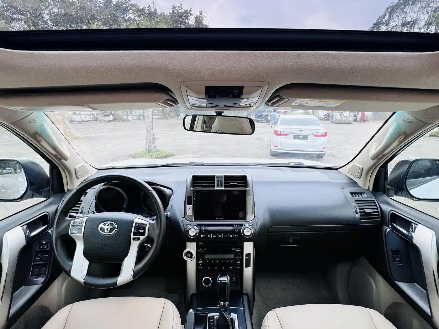Toyota Prado 2010 4.0L Automatic TX фото 8