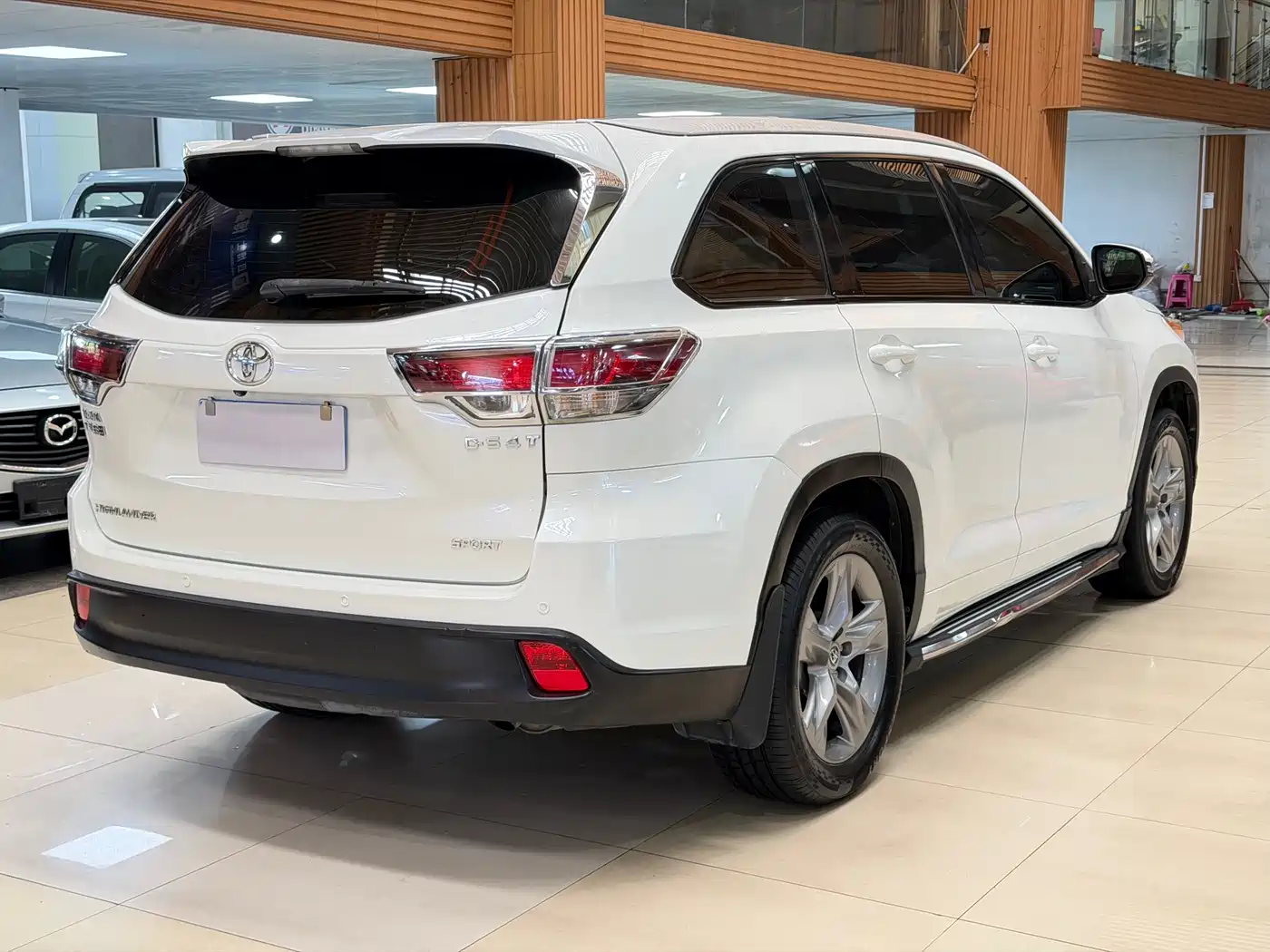 Toyota Highlander 2015 2.0T FWD Luxury Edition 7-seater фото 18
