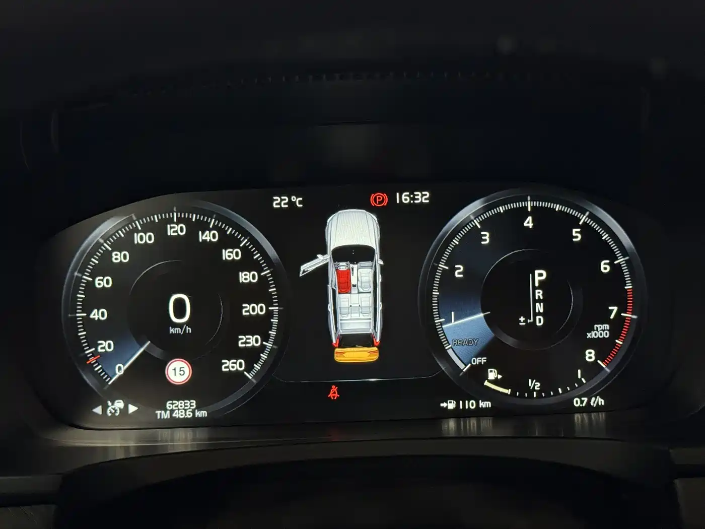 Фото 8 - Volvo V90