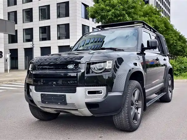 Land Rover Defender 2021 110 P400 Dark Special Edition