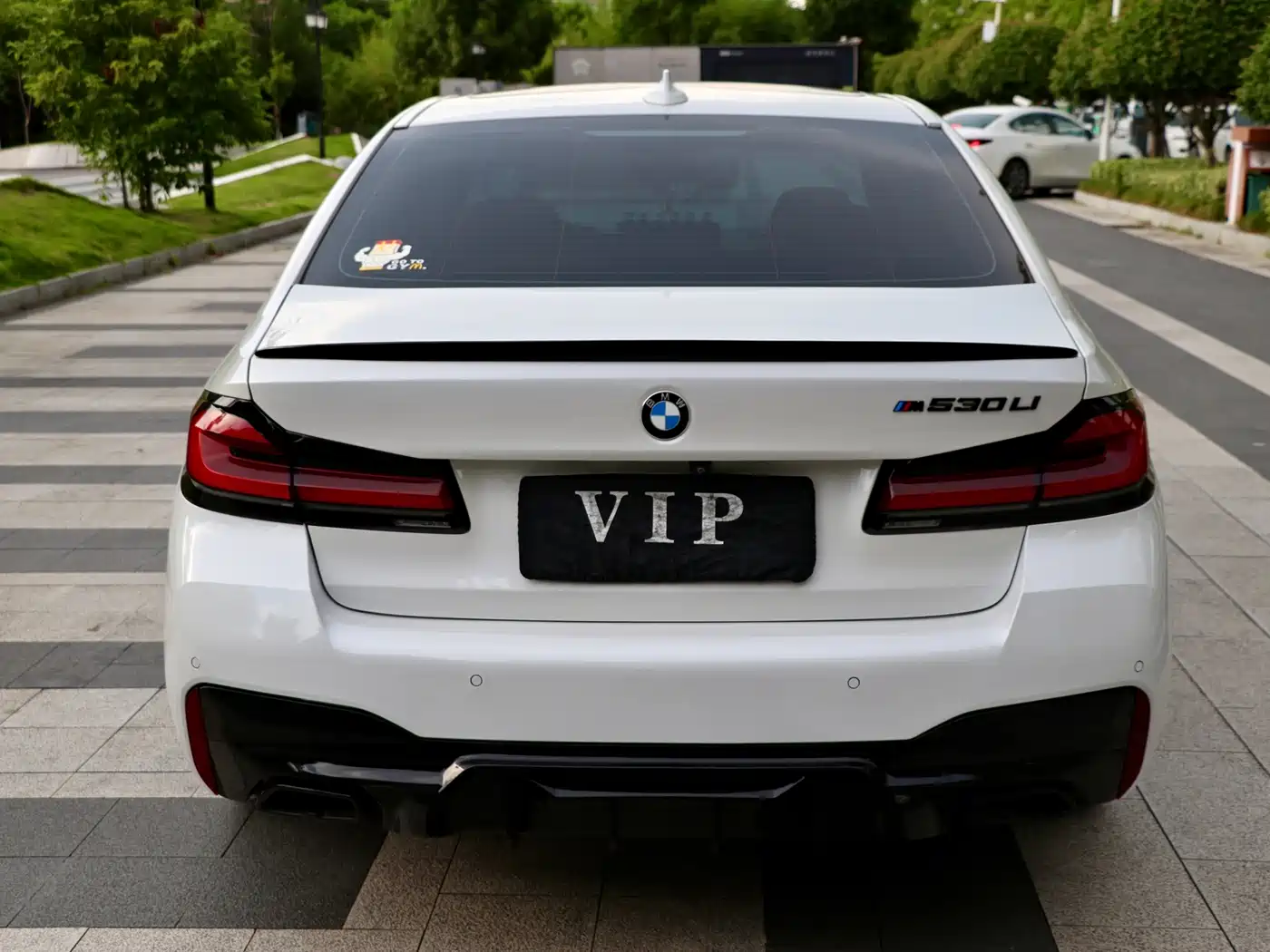 Фото 6 - BMW 5 Series