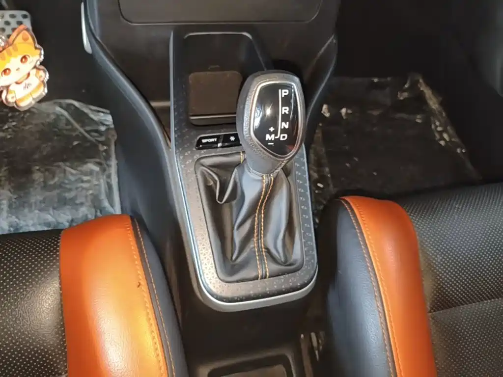 Geely Yuanjing X1 2017 2017 1.3L Auto Fun Edition