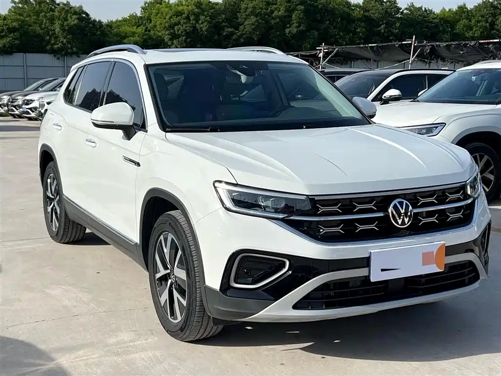 Volkswagen Tayron 2023 280TSI 2WD Luxury Plus Advanced Edition фото 3