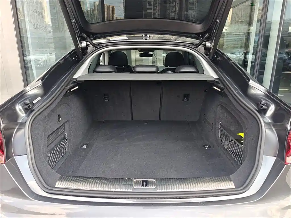 Audi A5 (Import) 2023 Sportback 40 TFSI quattro Luxury Dynamic фото 9