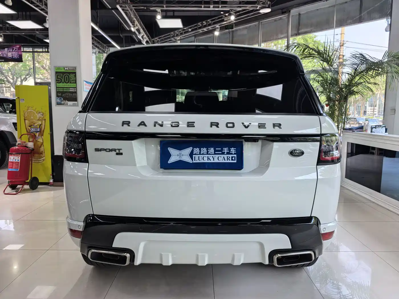 Land Rover Range Rover Sport 2020 3.0 L6 HSE DYNAMIC фото 5