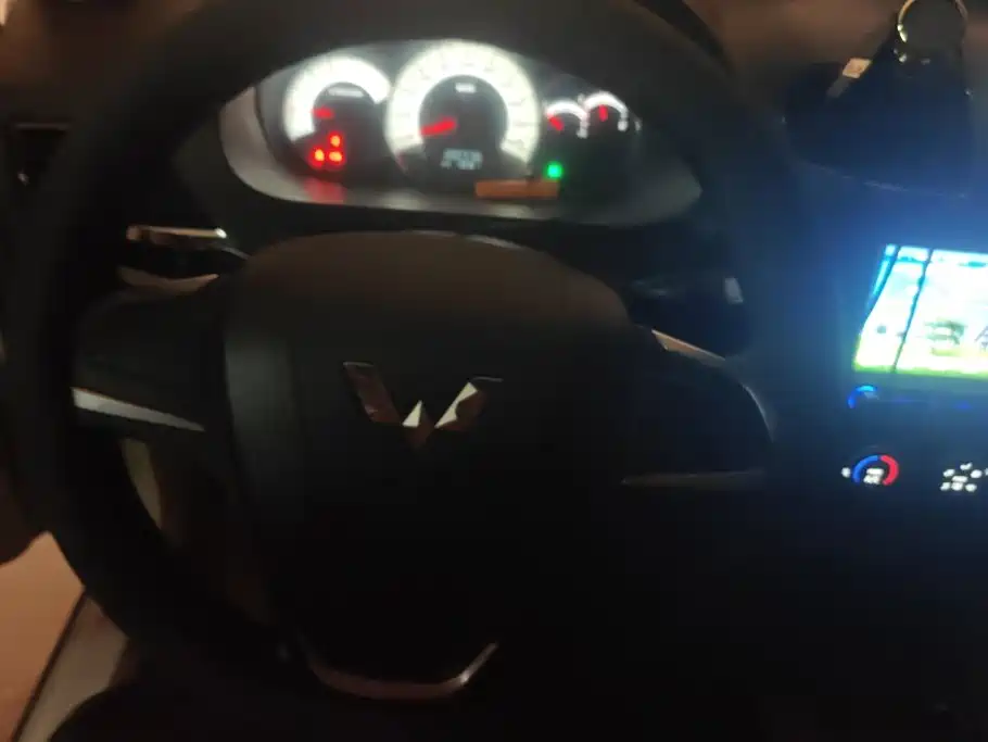 Wuling Motors Wuling Hongguang 2014 2013 1.2L S Comfort China IV