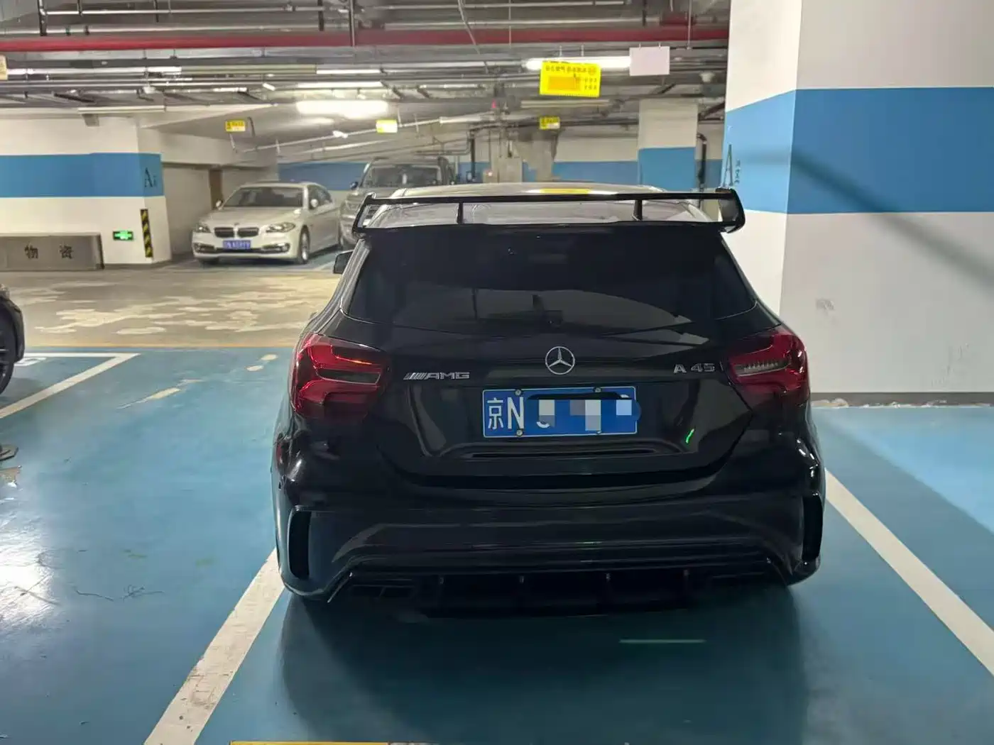 Mercedes-Benz A-Class AMG (Import) 2017 Facelift AMG A 45 4MATIC фото 3
