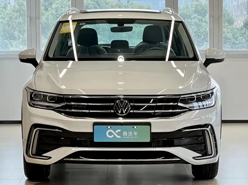 Volkswagen Tiguan L PHEV 2023 430PHEV Plug-in Hybrid Premium фото 2