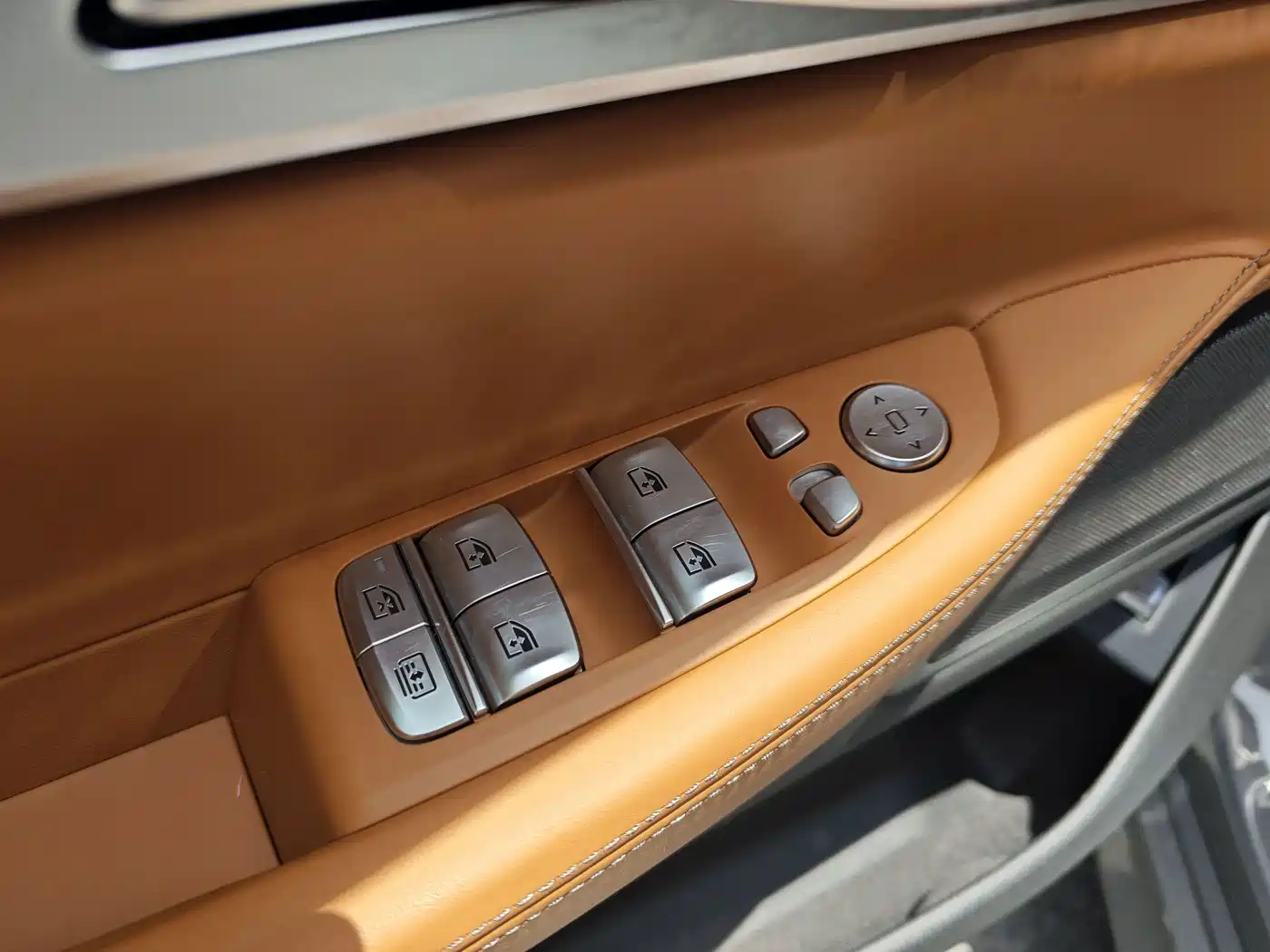 BMW 7 Series 2022 2021 Model 740Li Leading M Sport Package