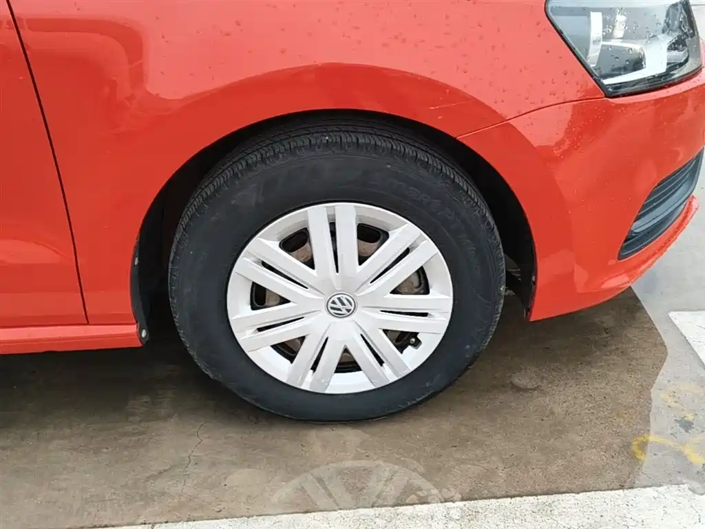 Volkswagen Polo 2018 1.5L Auto Safe Drive фото 23