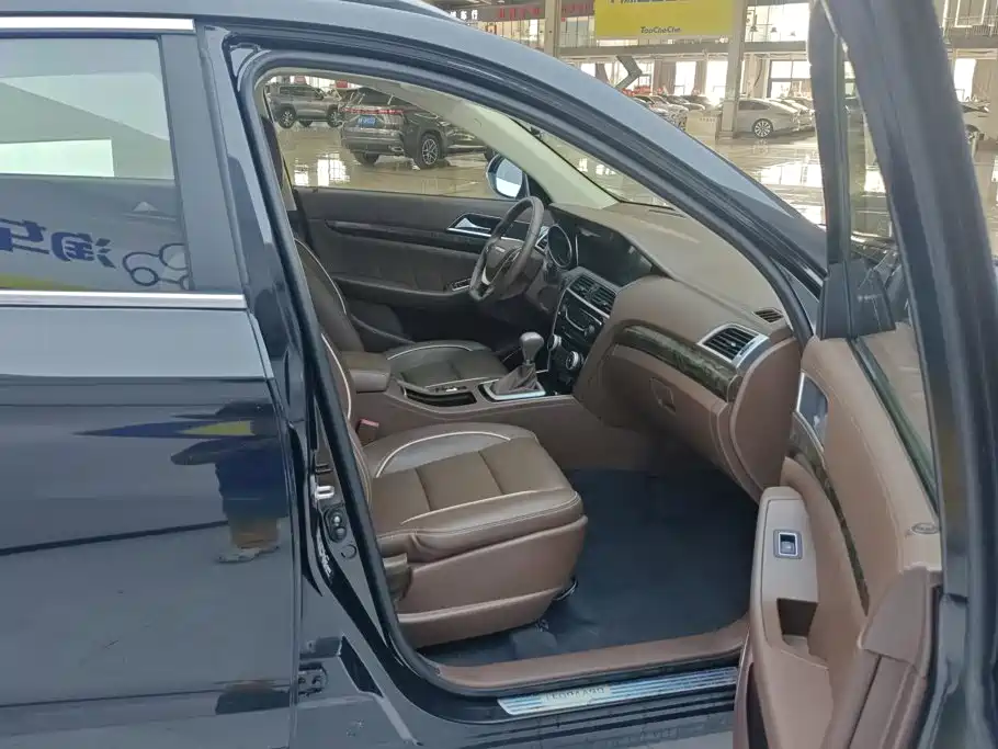 Leopaard CS10 2019 2017 Model 2.0T Automatic Urban Edition