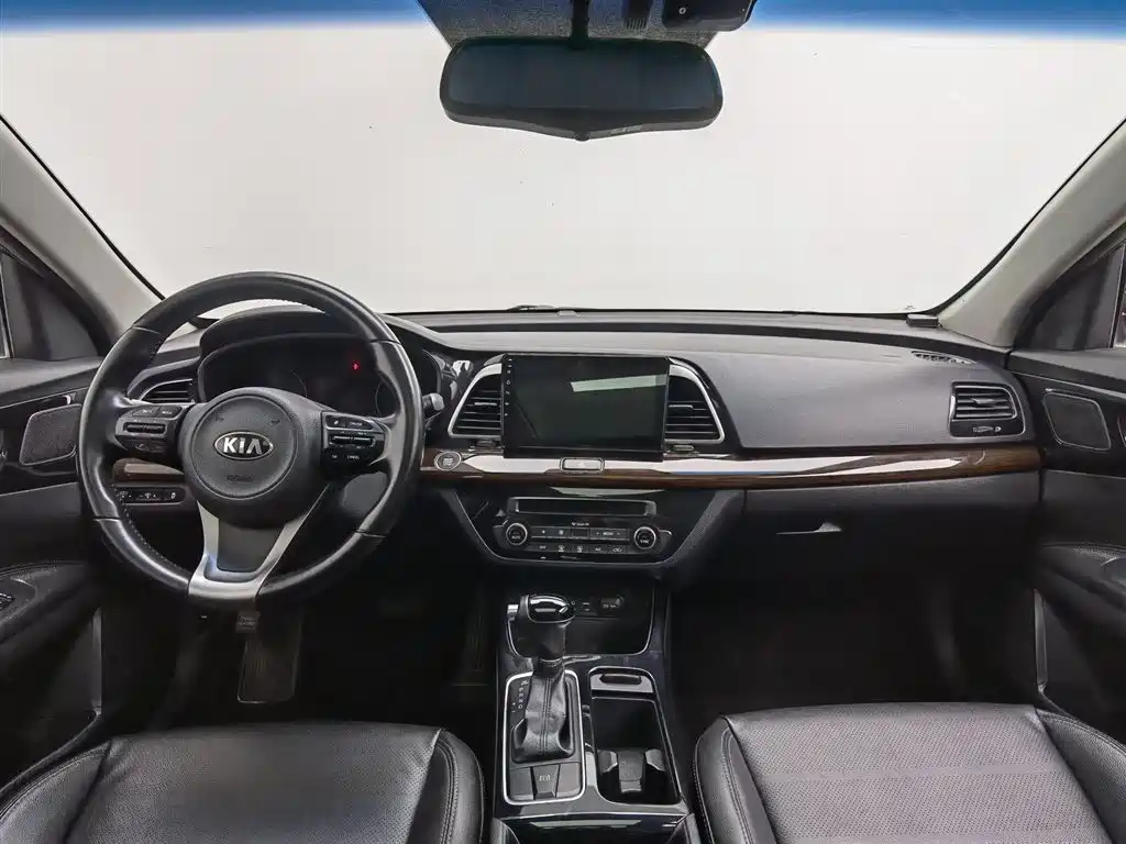 Kia K4 2014 1.8L Automatic DLX фото 5