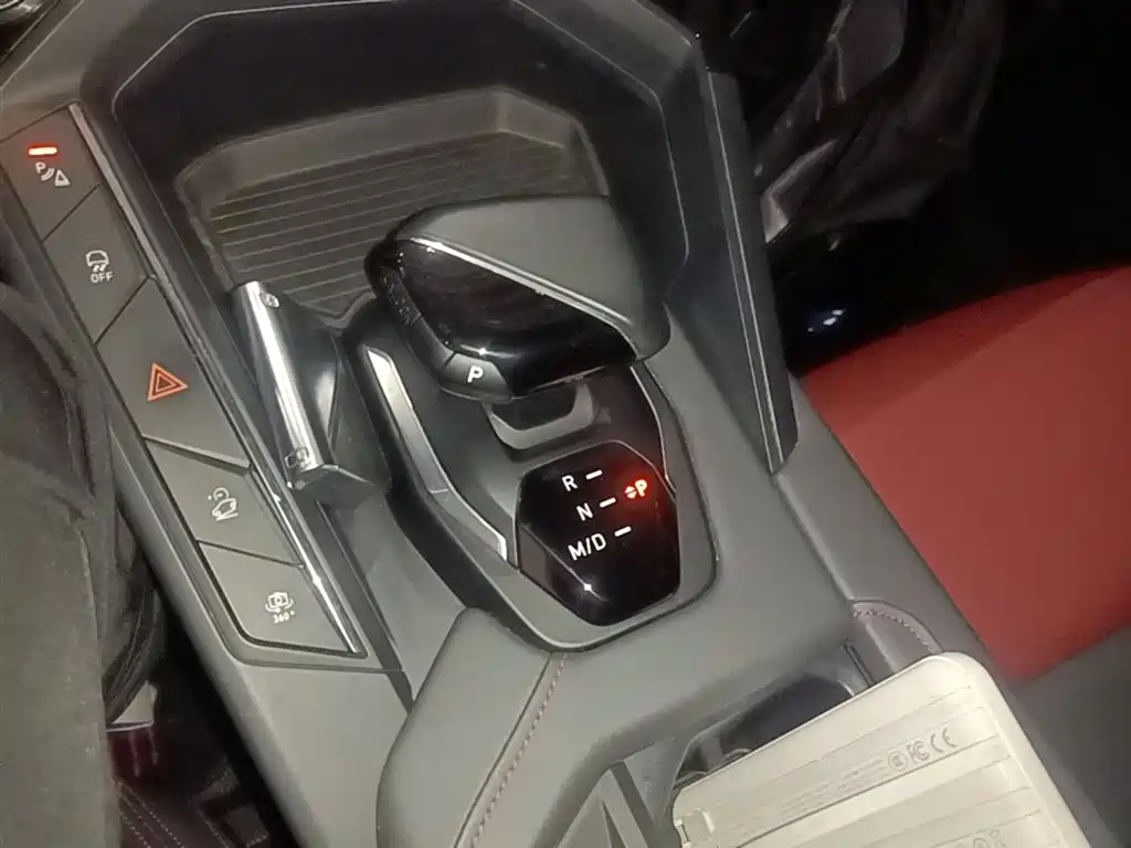 Lynk & Co 06 2020 1.5T Power Pro фото 14