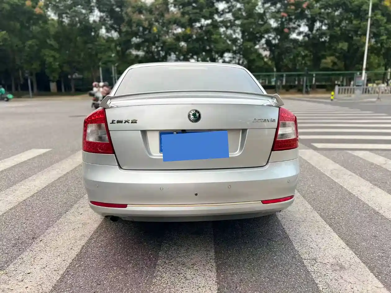 Photo 4 - Škoda Octavia