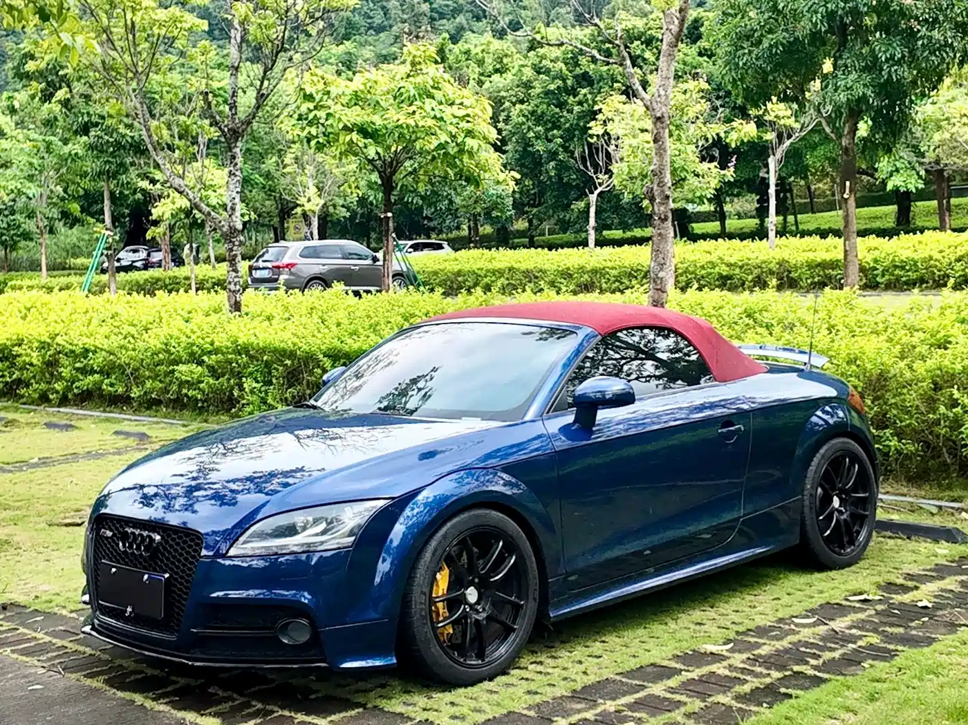 Фото 42 - Audi TT