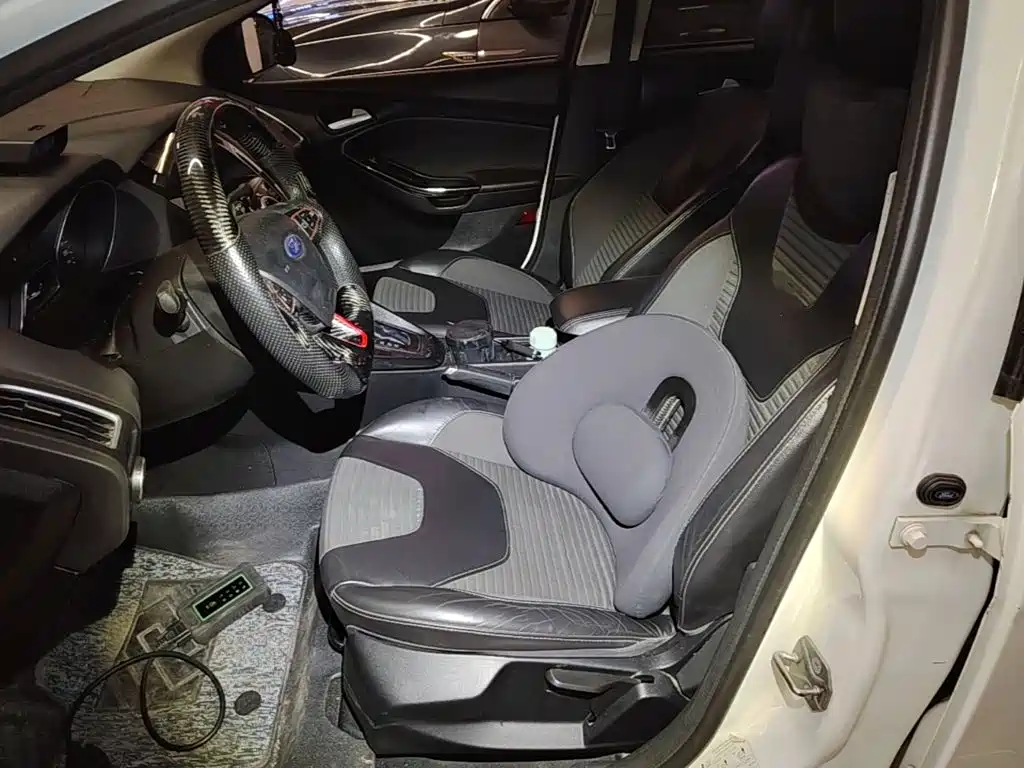Ford Focus 2015 2015 Sedan EcoBoost 180 Automatic Elite