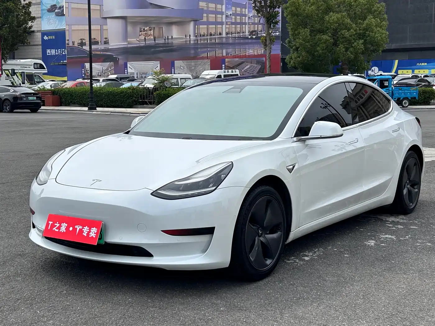 Tesla Model 3 2020 Standard Range Rear-Wheel Drive Upgrade
