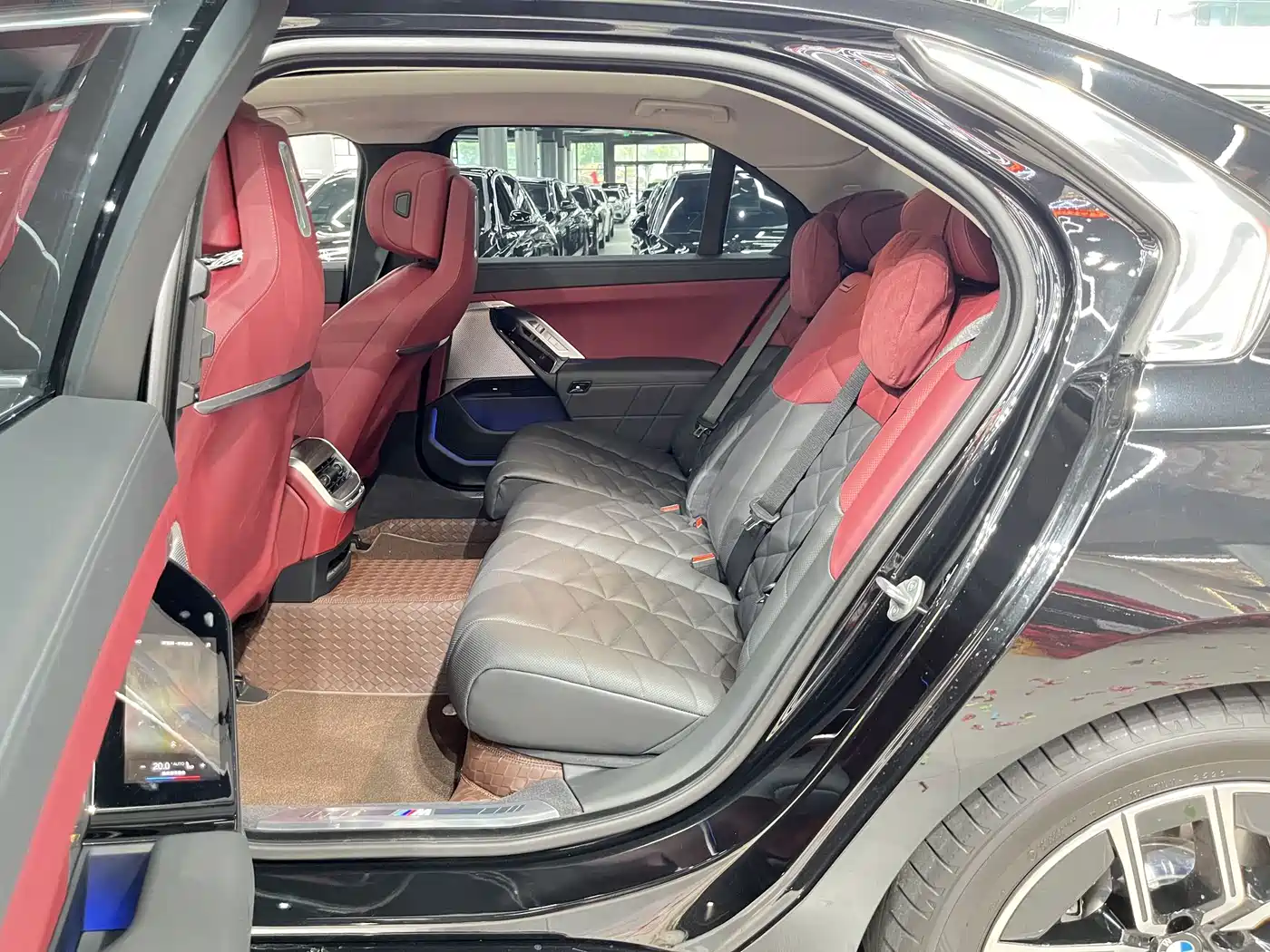 BMW 7 Series 2025 2023 Model 735Li M Sport Package