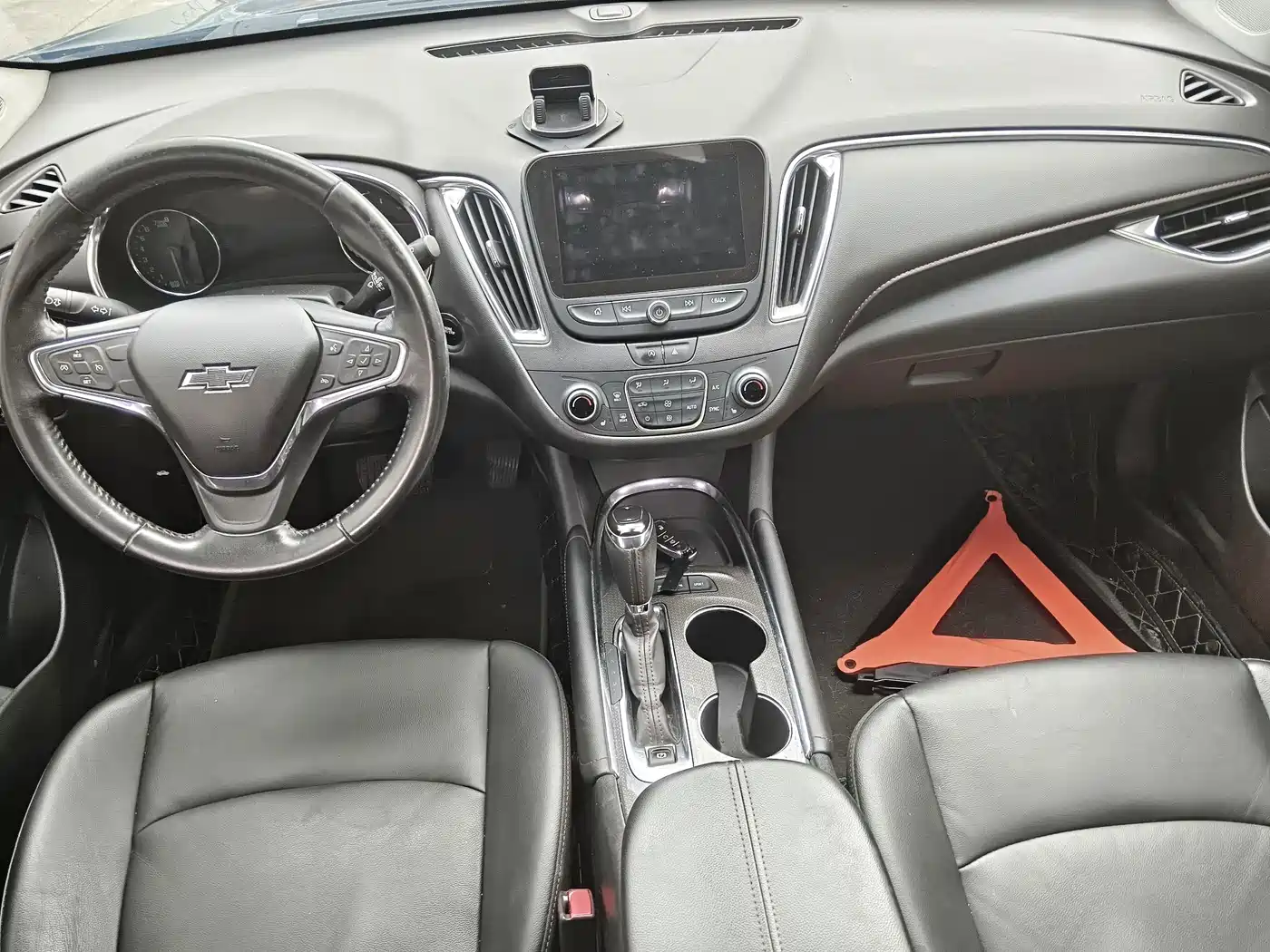 Фото 8 - Chevrolet Malibu XL