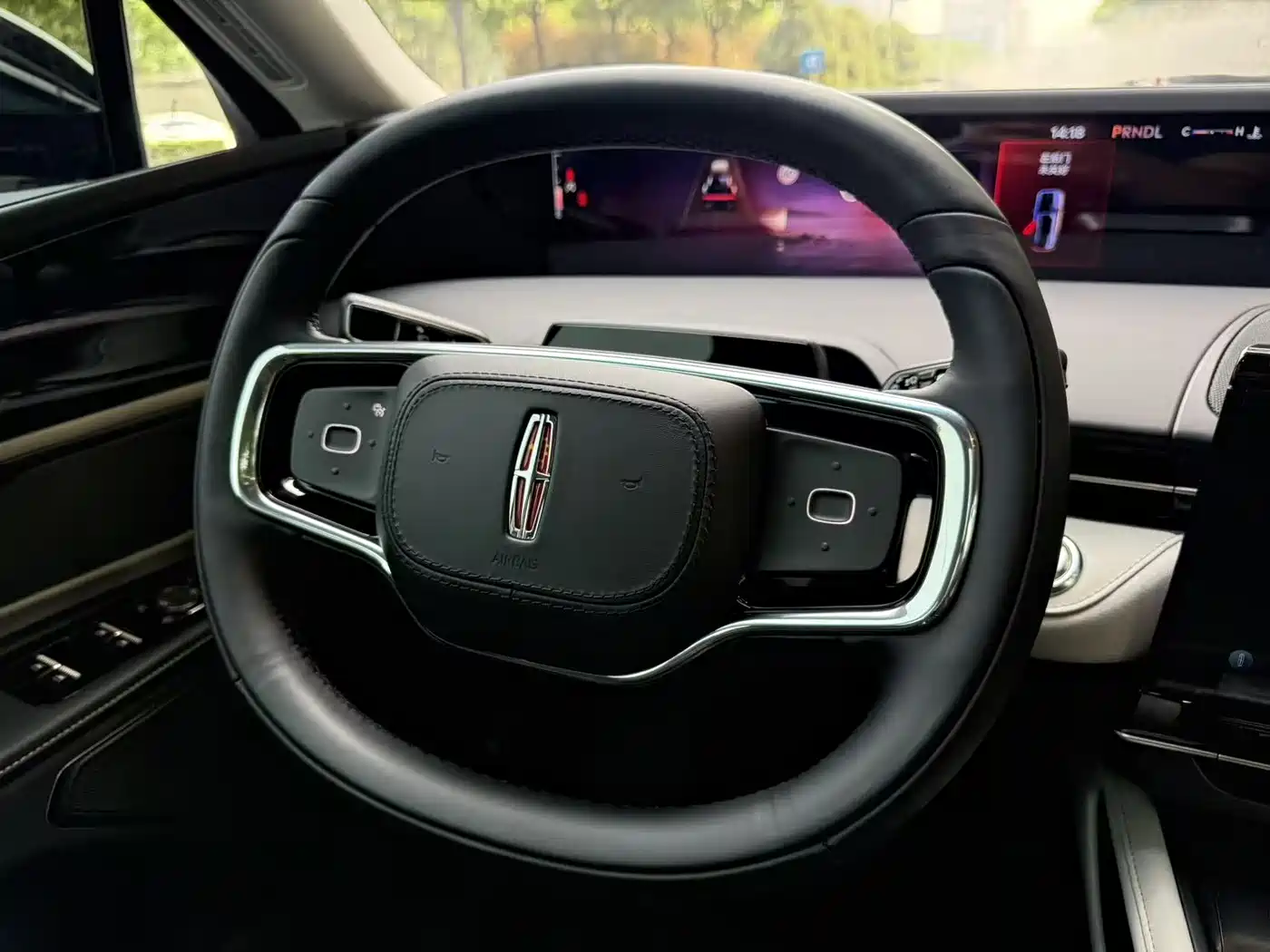 LINCOLN NAVIGATOR