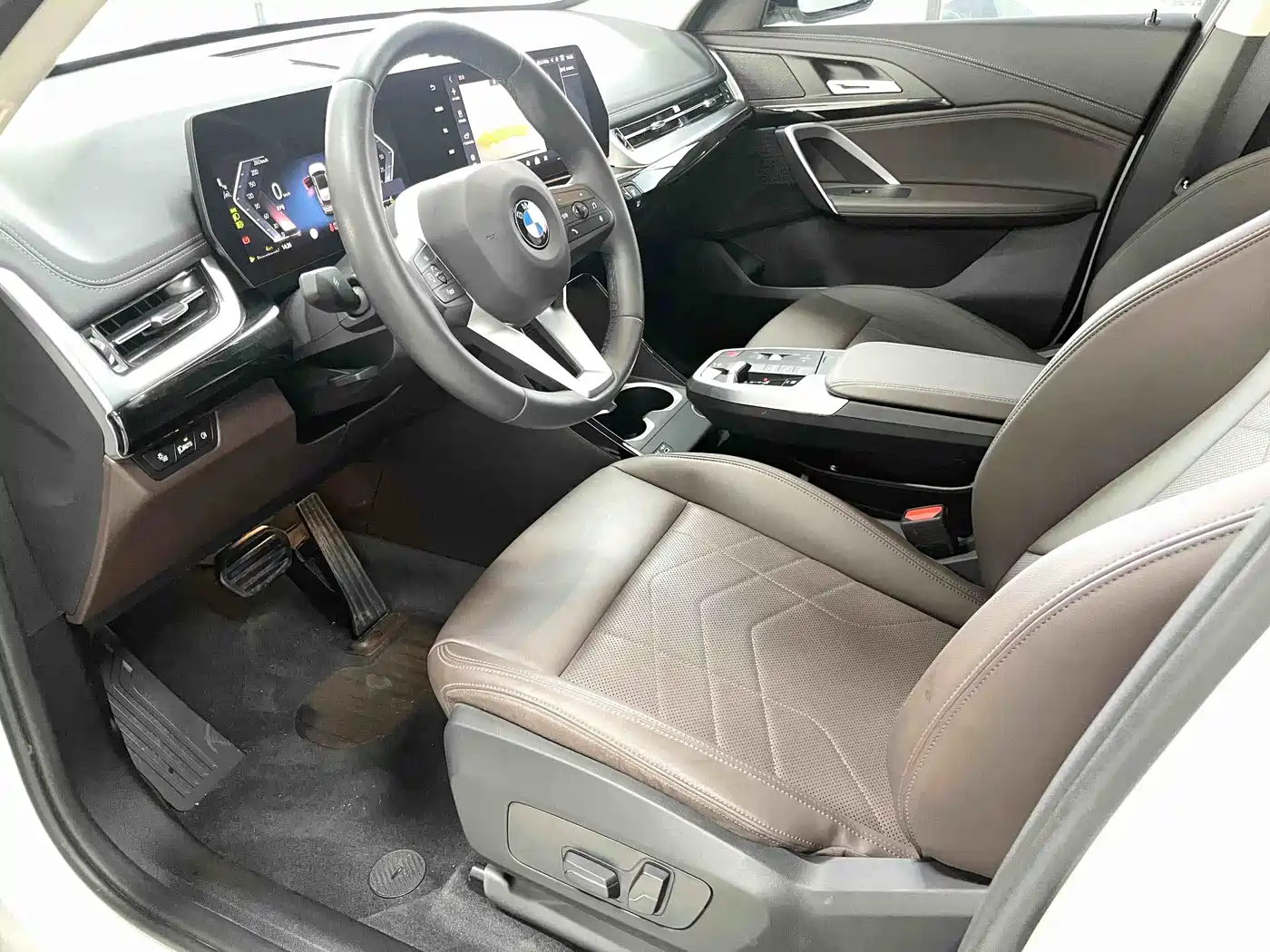 BMW X1 2023 sDrive20Li X Design Package фото 6
