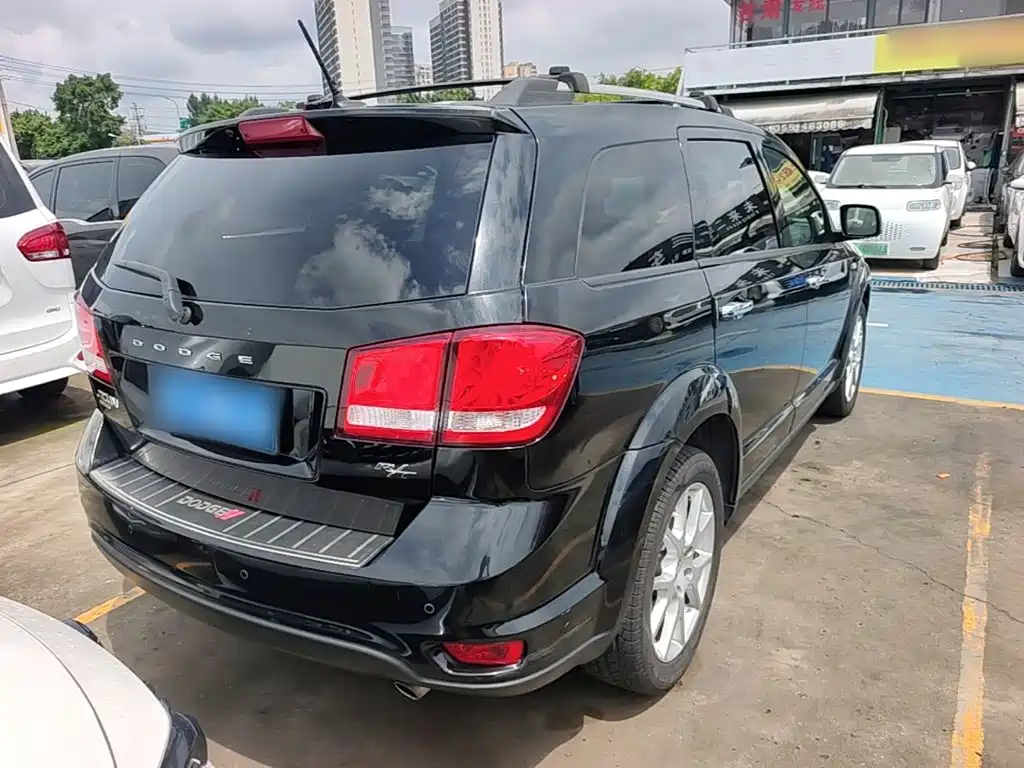 Dodge Journey 2015 2015 2.0TD 4WD Premium Edition