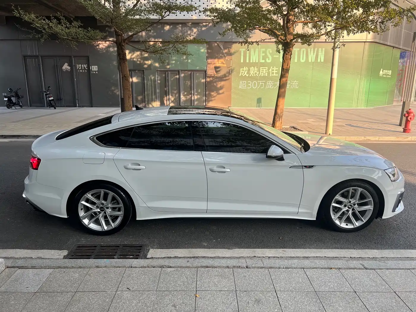 Audi A5 (Import) 2021 Sportback 40 TFSI Fashion Dynamic фото 2